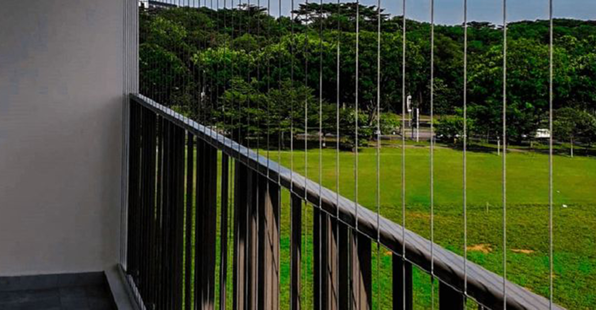 Invisible grills banner 3